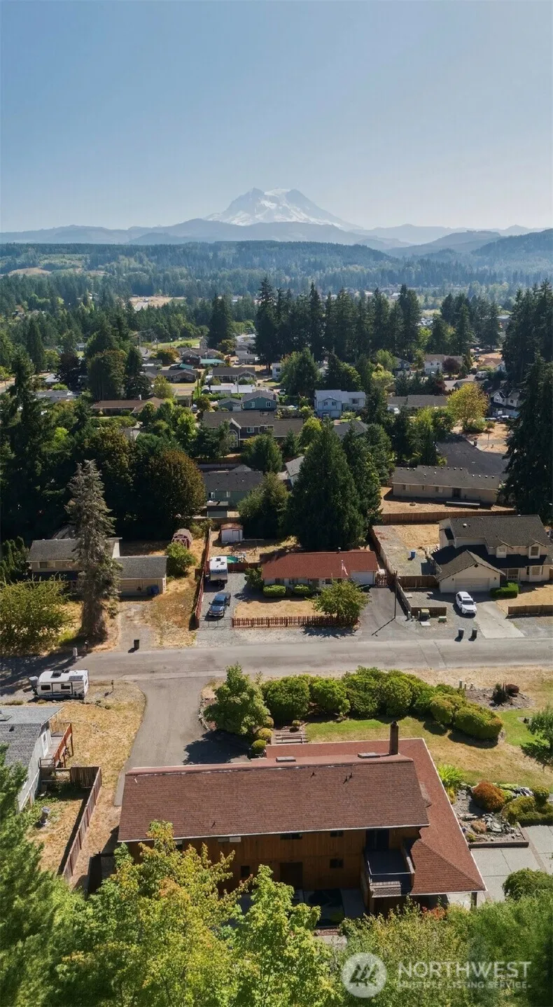 312 Antonie Avenue Eatonville, WA 98328