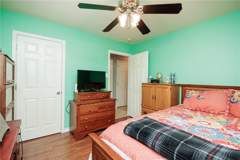 2333 Zuza Drive Corpus Christi, TX 78418