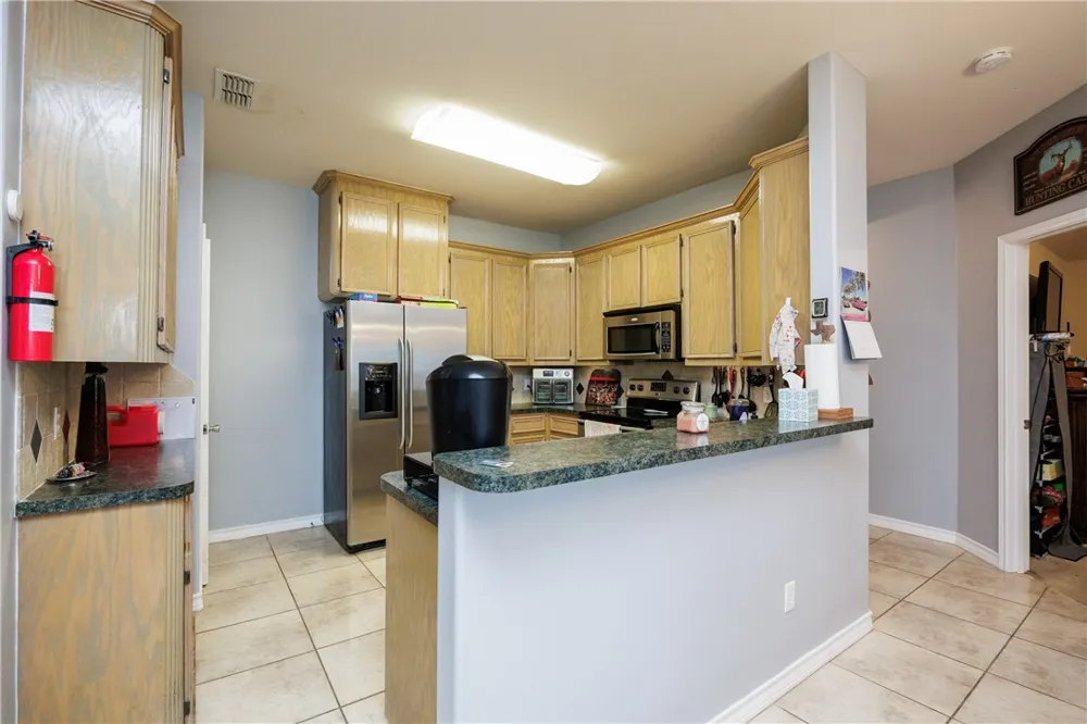 2333 Zuza Drive Corpus Christi, TX 78418
