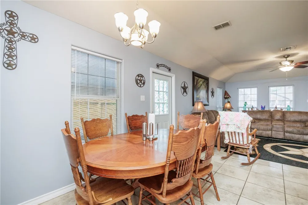 2333 Zuza Drive Corpus Christi, TX 78418