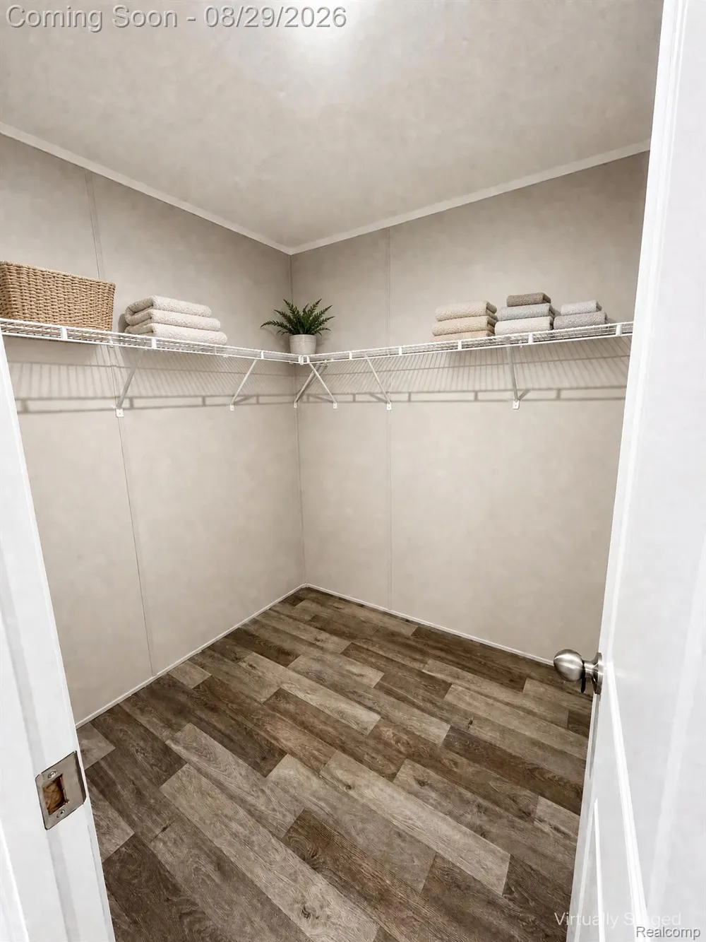 46000 Geddes Road #520 Canton Charter Township, MI 48188