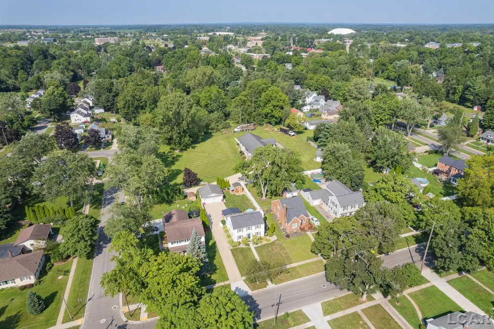 380 S Scott Street Adrian City, MI 49221