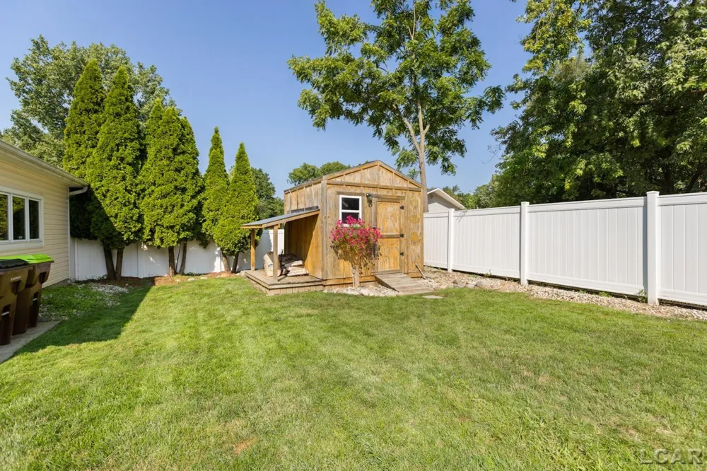 380 S Scott Street Adrian City, MI 49221