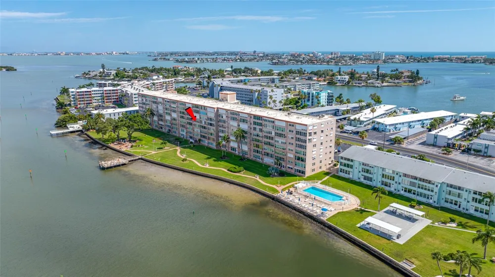 1847 SHORE DRIVE S #509 St Petersburg, FL 33707