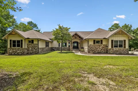 2620 Hobbstown Road