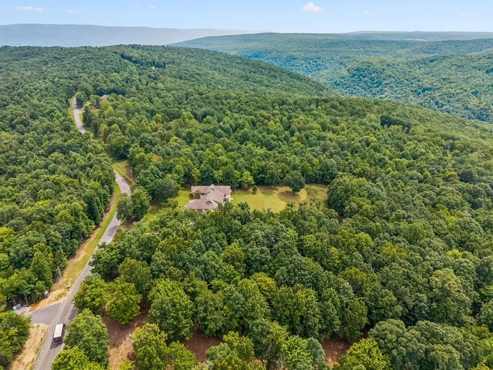 2620 Hobbstown Road Dunlap, TN 37327