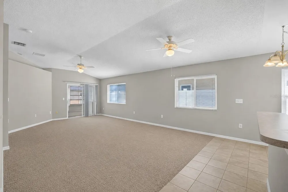 535 SCARLET MAPLE COURT Plant City, FL 33563