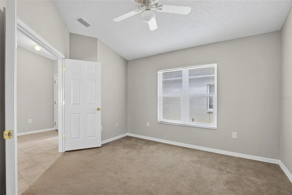 535 SCARLET MAPLE COURT Plant City, FL 33563