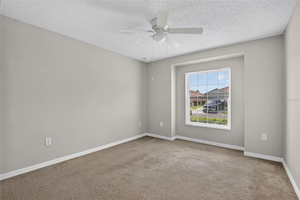 535 SCARLET MAPLE COURT Plant City, FL 33563