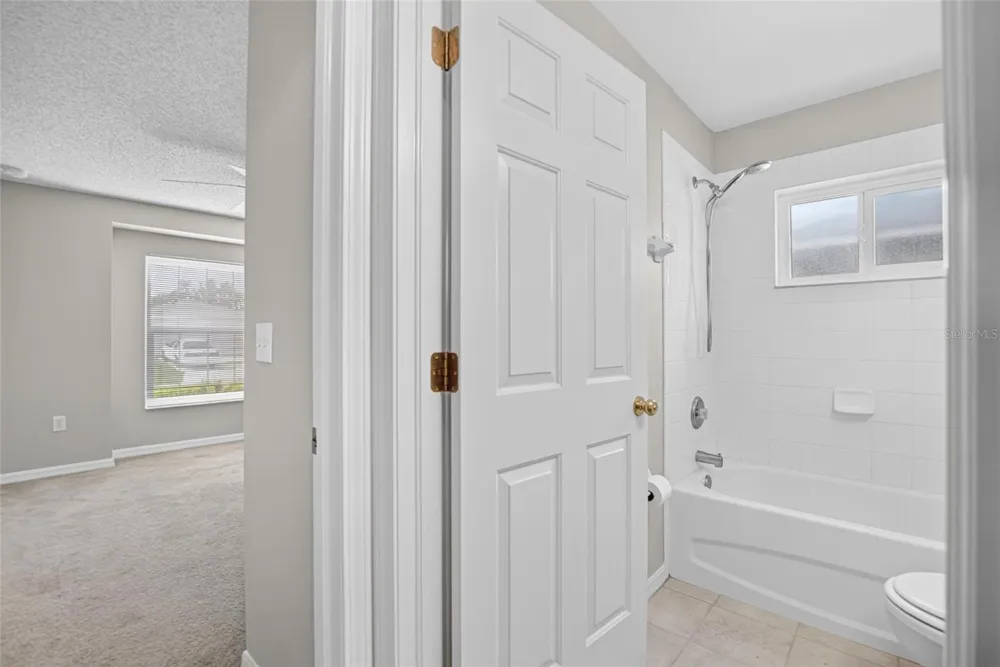 535 SCARLET MAPLE COURT Plant City, FL 33563