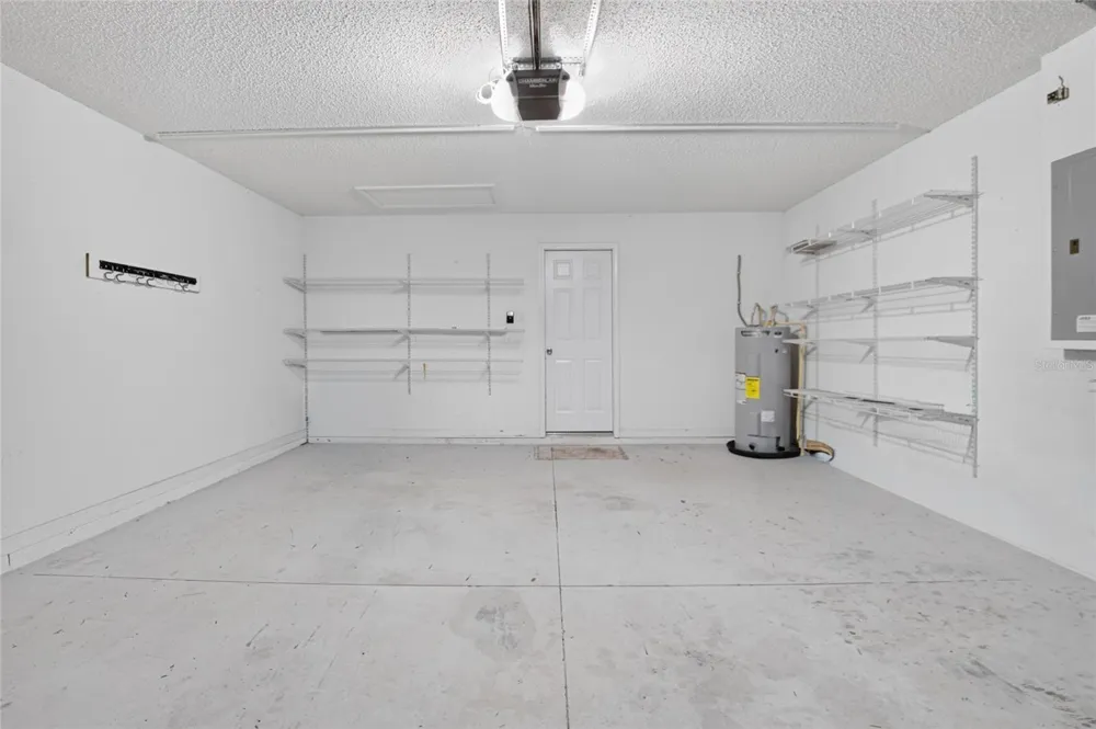 535 SCARLET MAPLE COURT Plant City, FL 33563
