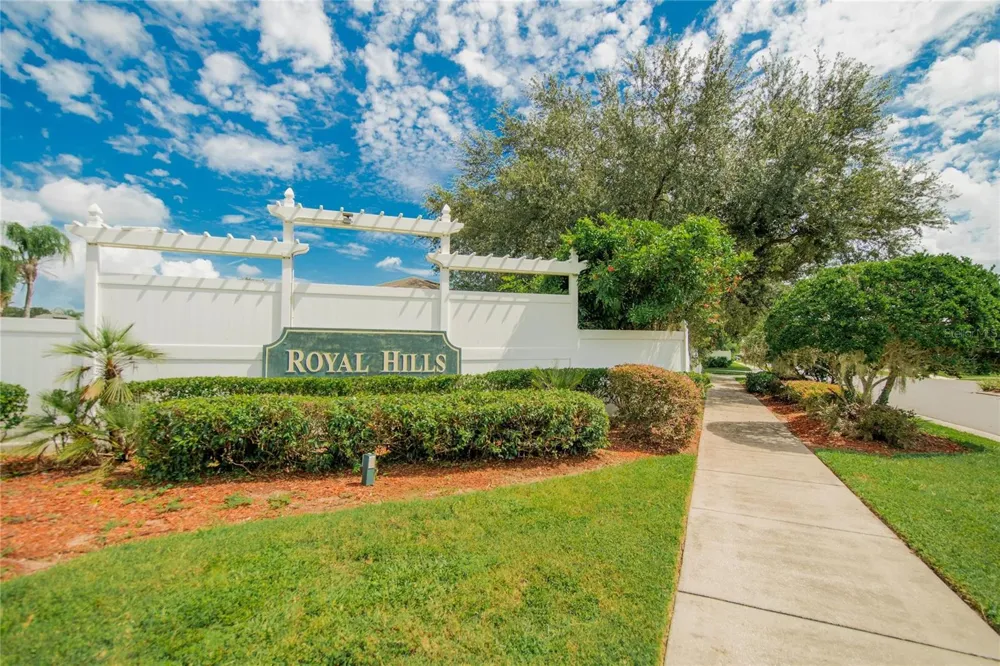 535 SCARLET MAPLE COURT Plant City, FL 33563