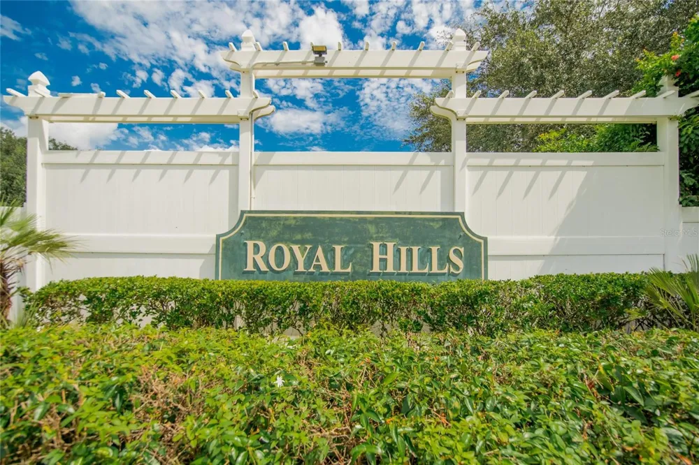 535 SCARLET MAPLE COURT Plant City, FL 33563