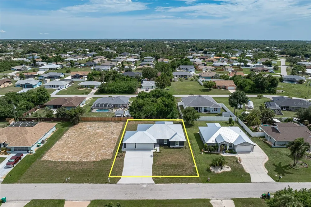 9417 HEARTWELLVILLE AVENUE Englewood, FL 34224