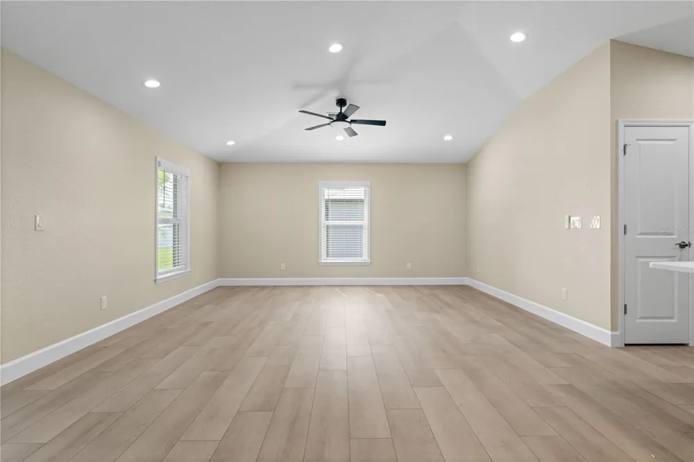 9417 HEARTWELLVILLE AVENUE Englewood, FL 34224