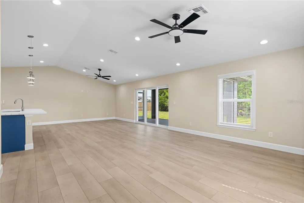 9417 HEARTWELLVILLE AVENUE Englewood, FL 34224