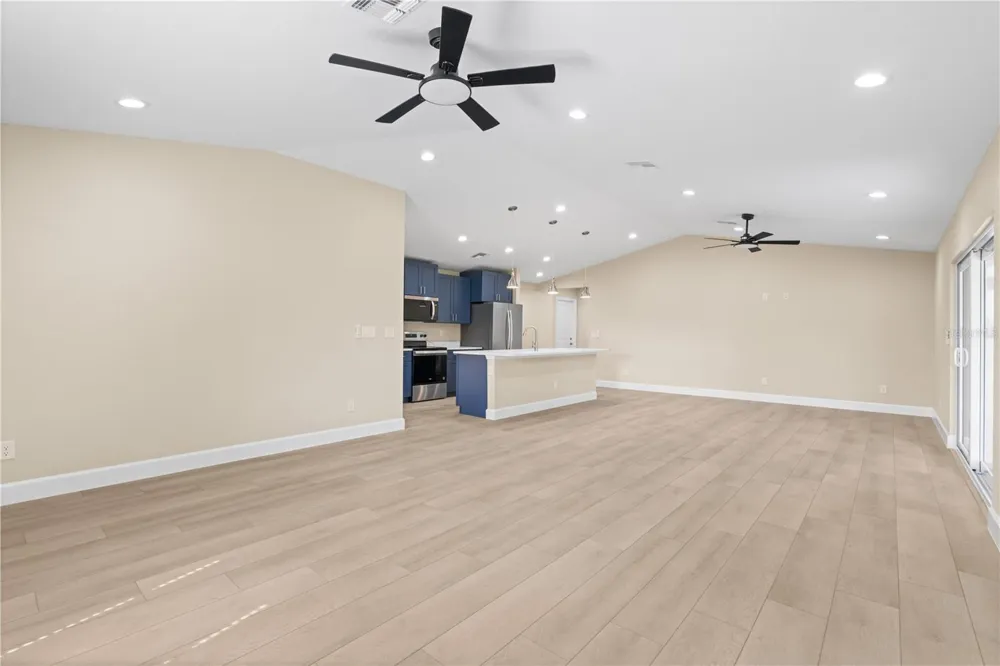 9417 HEARTWELLVILLE AVENUE Englewood, FL 34224