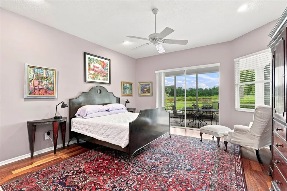7215 PINE VALLEY STREET Bradenton, FL 34202