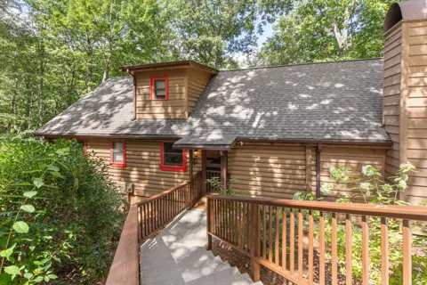 948 Hickory Drive