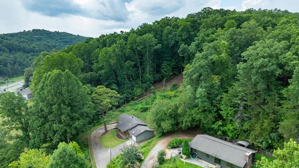 Parkview Ln Franklin, NC 28734