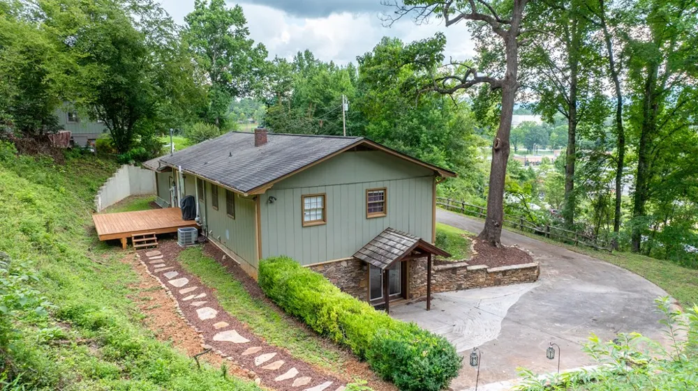 Parkview Ln Franklin, NC 28734