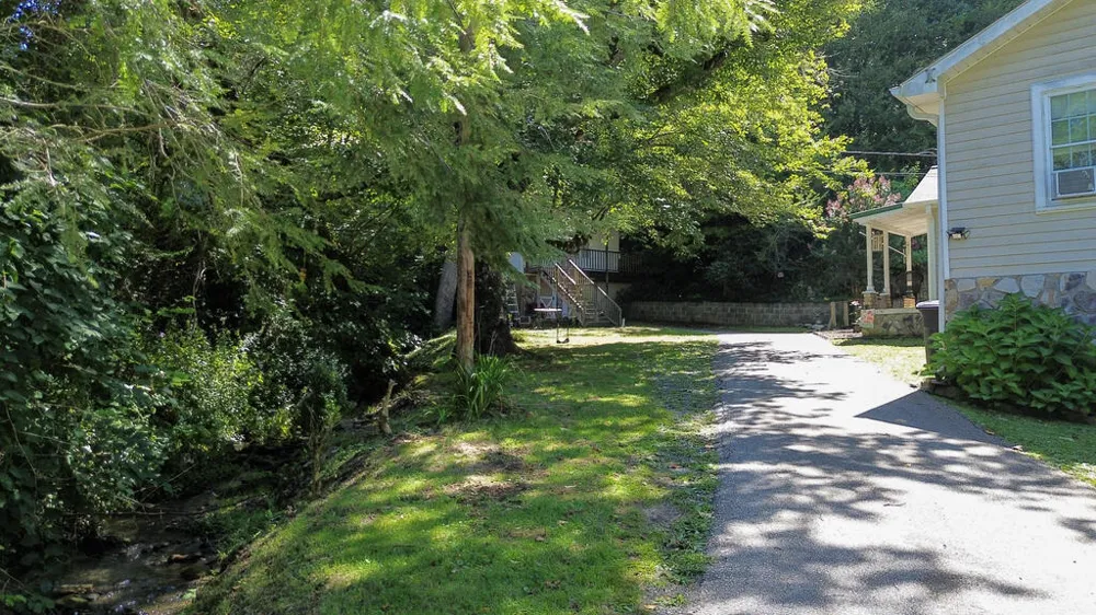 Wilson Cemetery Road Cullowhee, NC 28723
