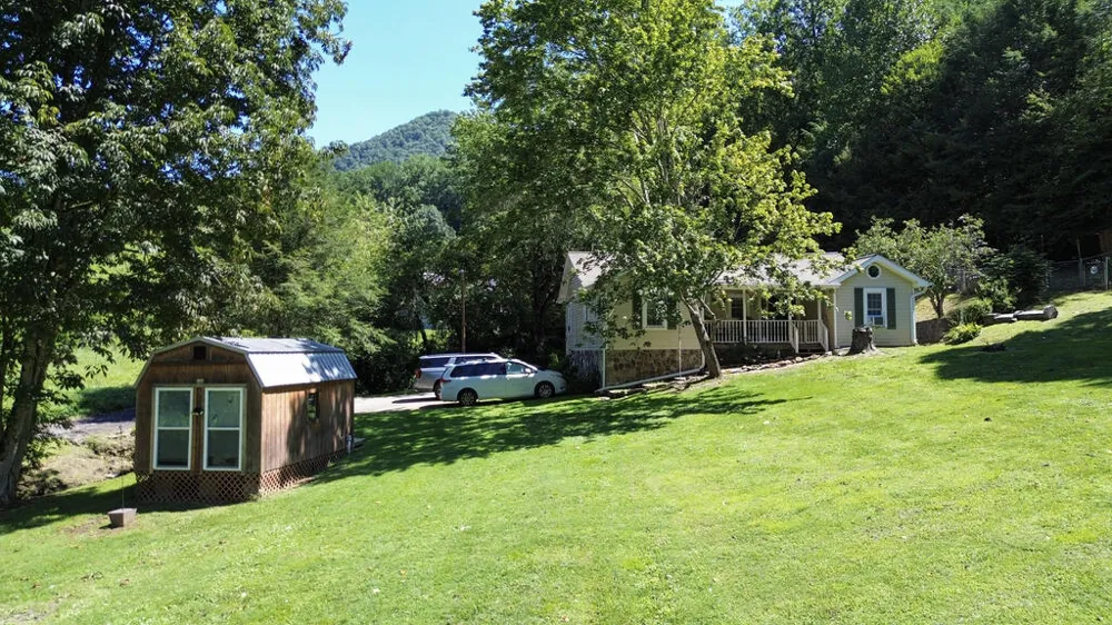 Wilson Cemetery Road Cullowhee, NC 28723