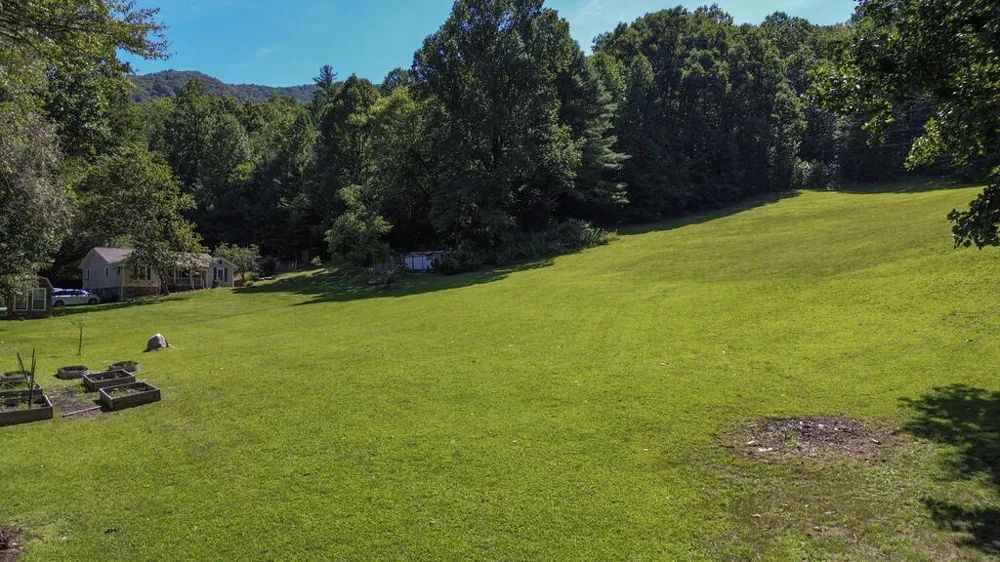 Wilson Cemetery Road Cullowhee, NC 28723