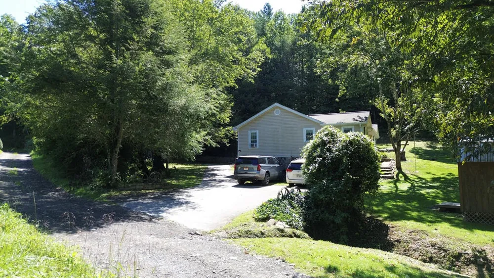 Wilson Cemetery Road Cullowhee, NC 28723