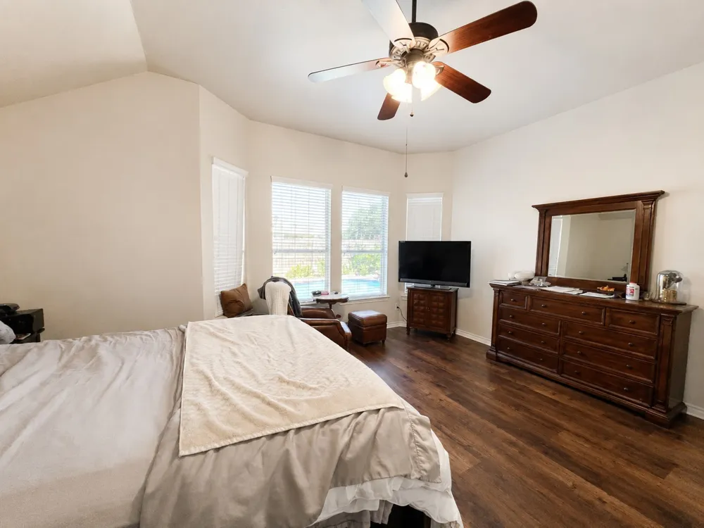 233 Mitchell Boulevard Weatherford, TX 76087