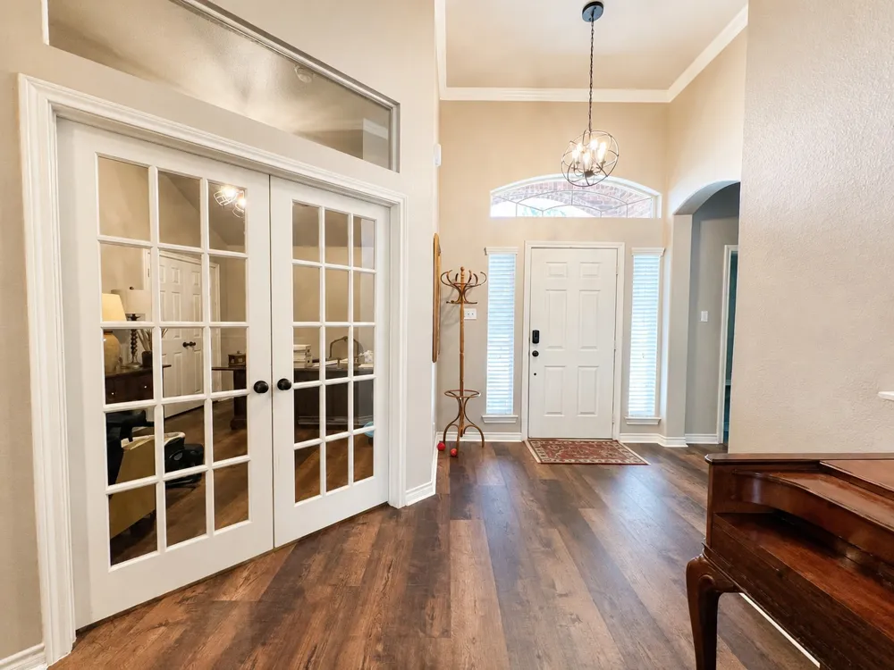 233 Mitchell Boulevard Weatherford, TX 76087