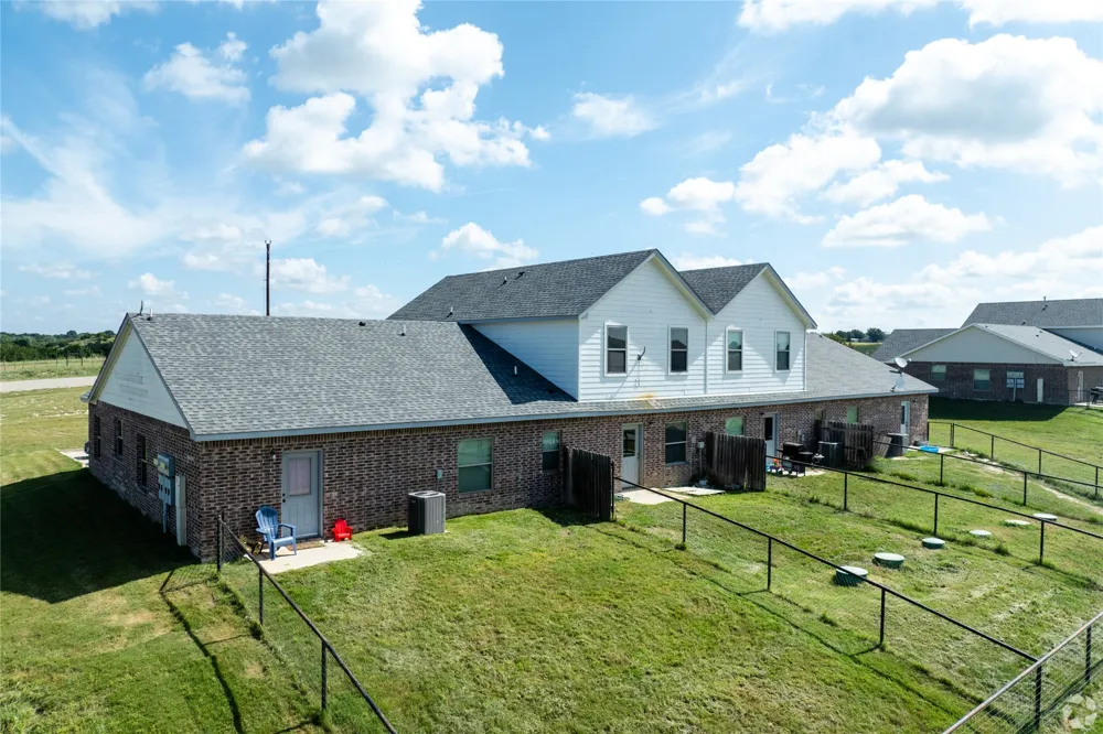 127 Bennett Hills Drive #3 Weatherford, TX 76088