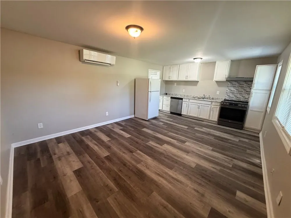 759 Hog Mountain Road Winder, GA 30680