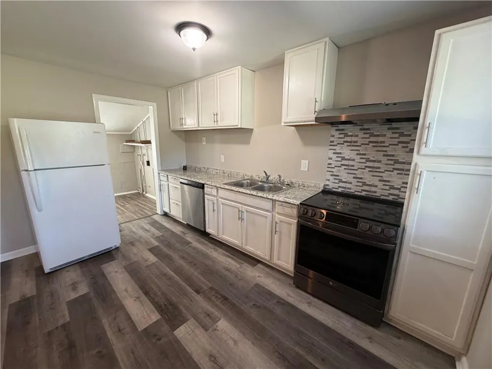 759 Hog Mountain Road Winder, GA 30680