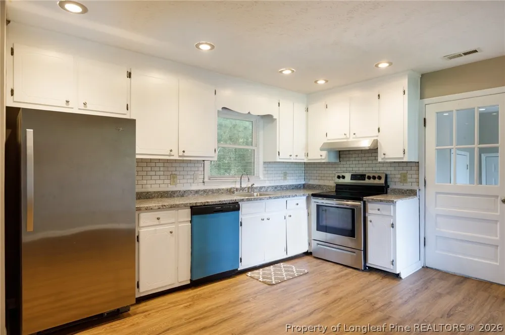 6591 Goldsboro Road Wade, NC 28395