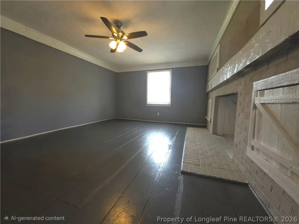 823 E Donaldson Avenue Raeford, NC 28376