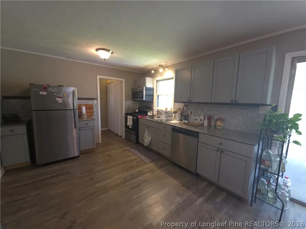 823 E Donaldson Avenue Raeford, NC 28376
