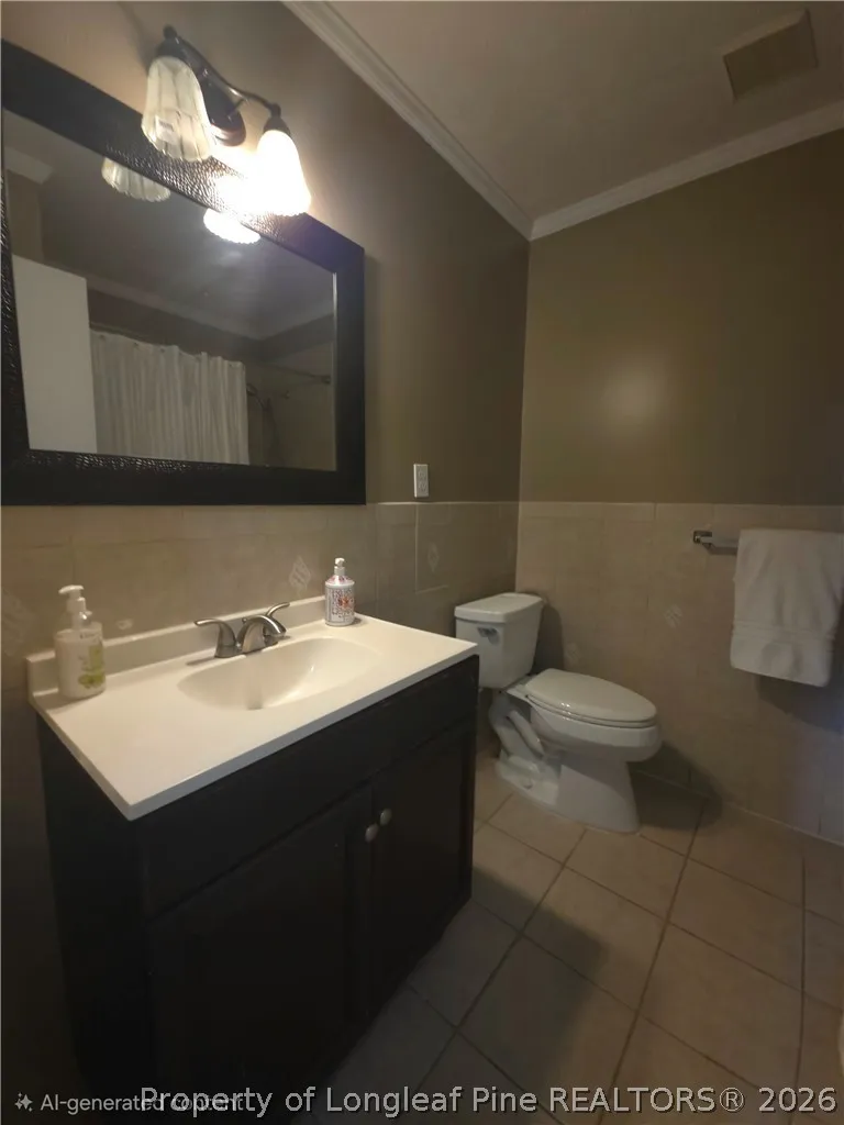 823 E Donaldson Avenue Raeford, NC 28376