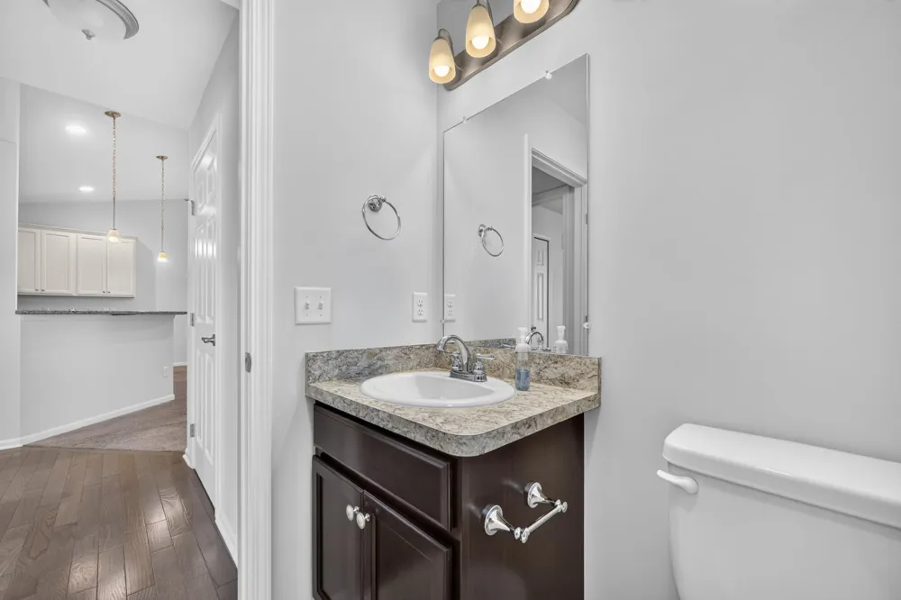 4048 Stoneridge Drive Jackson, MI 49203