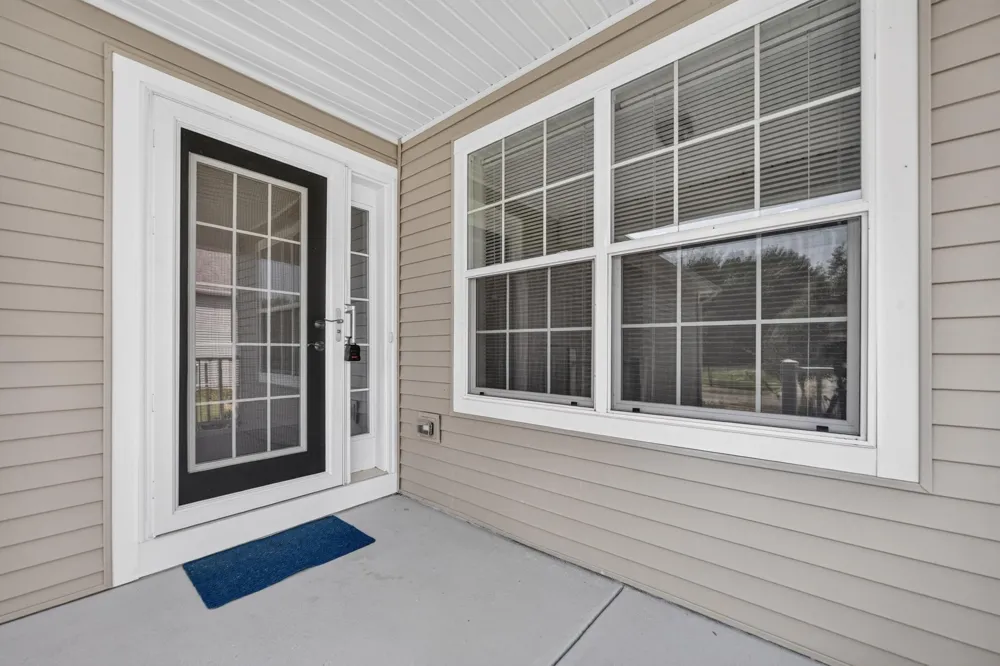 4048 Stoneridge Drive Jackson, MI 49203