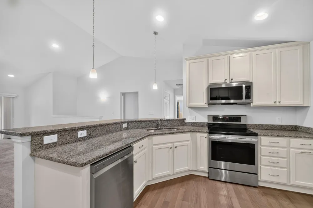 4048 Stoneridge Drive Jackson, MI 49203