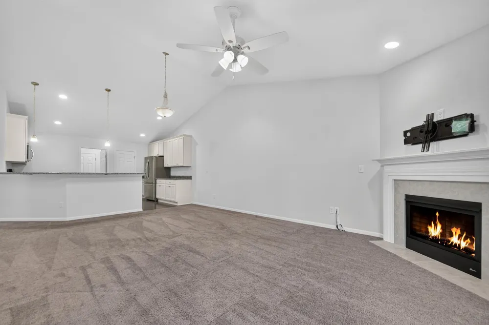 4048 Stoneridge Drive Jackson, MI 49203