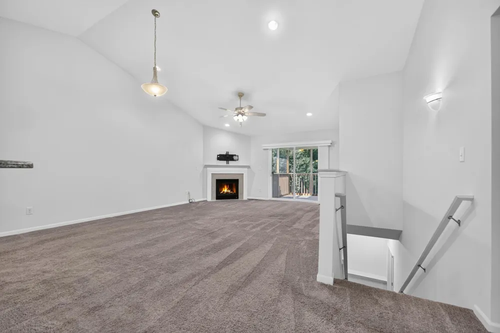 4048 Stoneridge Drive Jackson, MI 49203