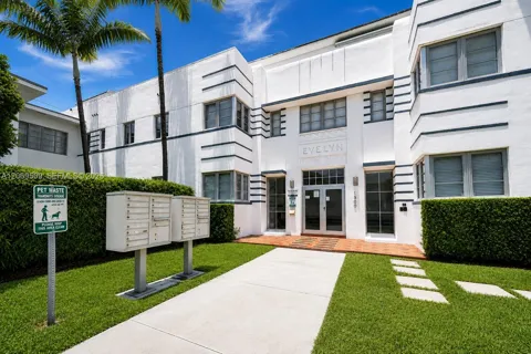 1600 Euclid Ave #101