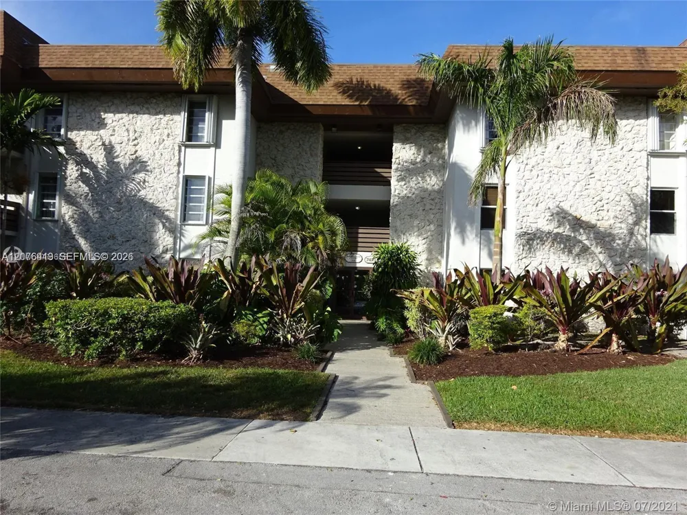 7473 SW 82nd St #D103 Miami, FL 33143