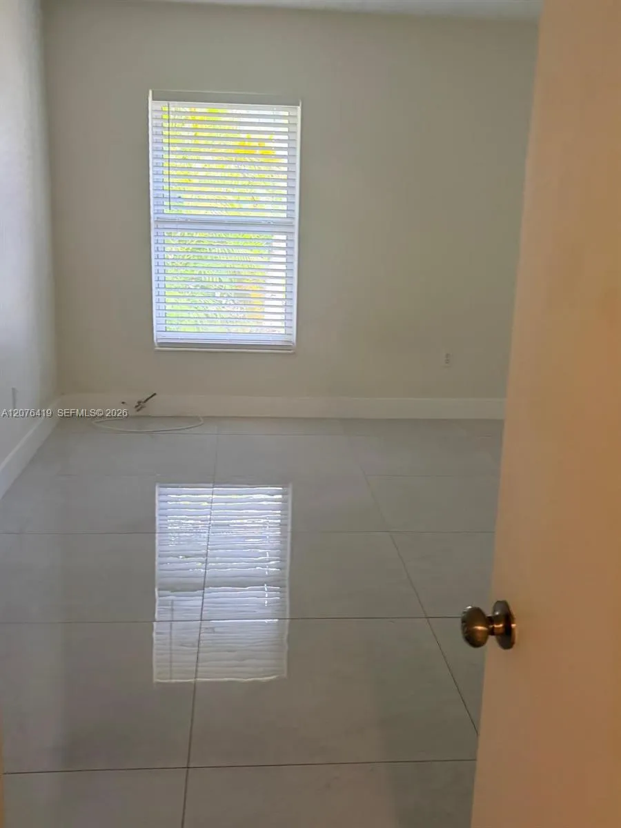 7473 SW 82nd St #D103 Miami, FL 33143