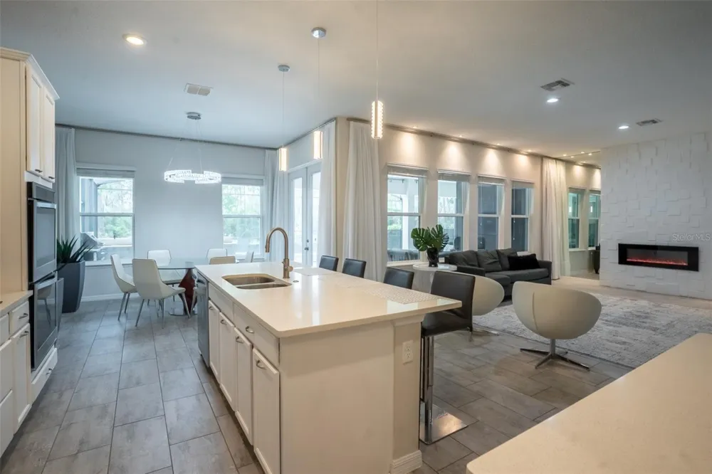Address Not Shown Windermere, FL 34786