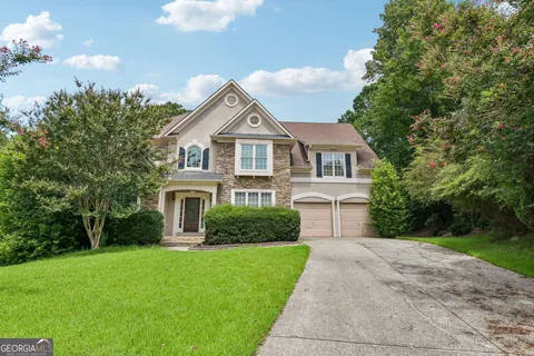 905 Yosemite DR