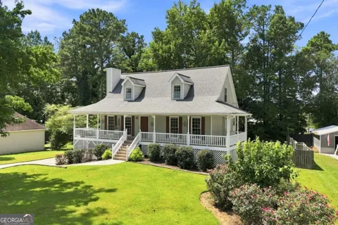 90 Maplewood LN