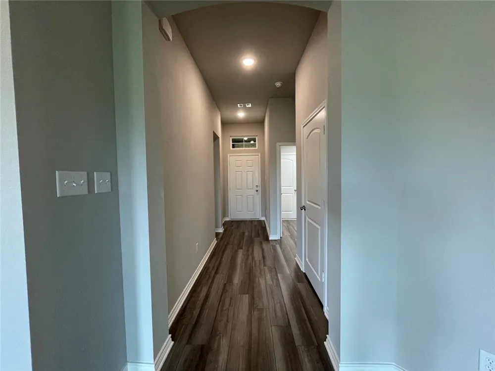 806 Hollyhock Drive Temple, TX 76502